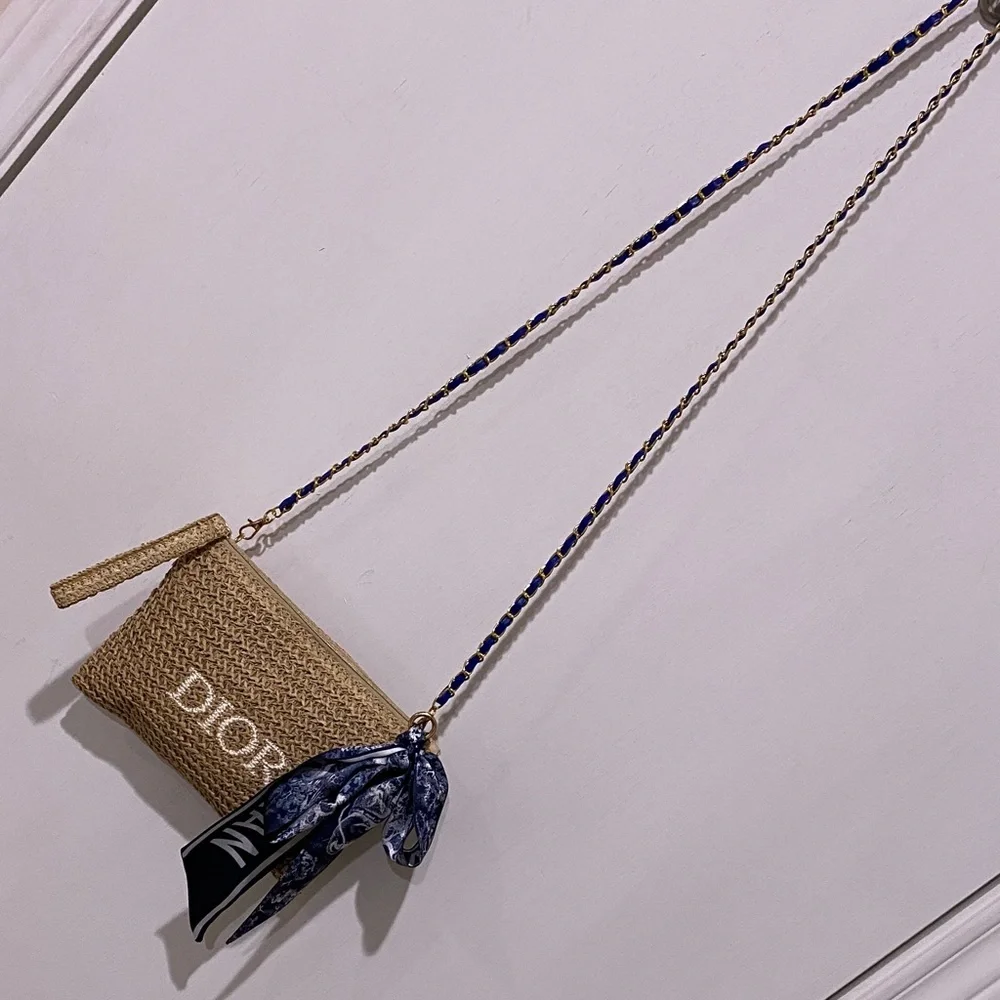 Dior Raffia Pouch - Picture 13 of 13